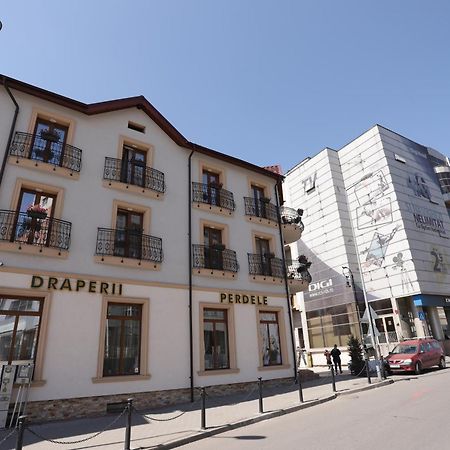 Central View Craiova Exterior photo
