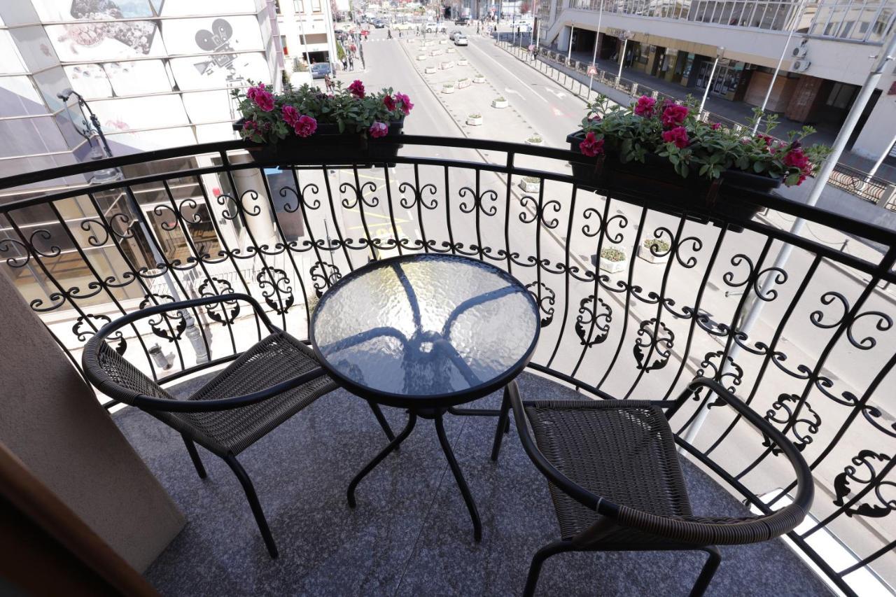 Central View Craiova Exterior photo