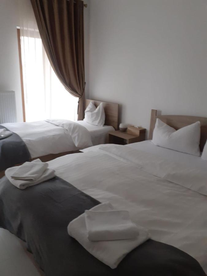 Central View Craiova Room photo