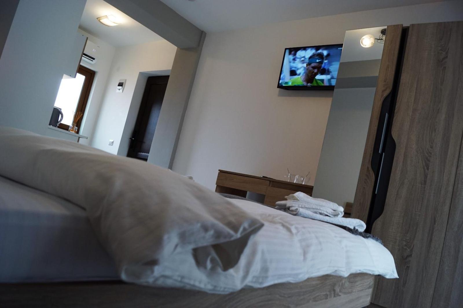 Central View Craiova Room photo